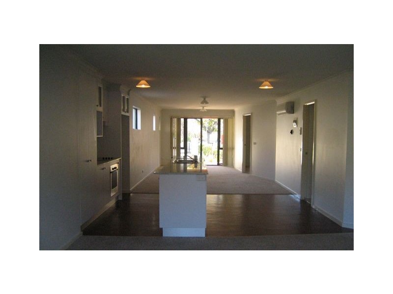 1/30 Watson Street, Turner ACT 2612