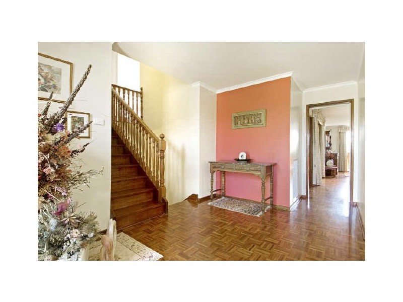 9 Tipping Place, Mckellar ACT 2617