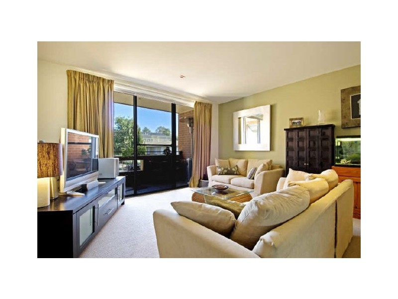 15 ‘Empire on the Park’/9 Fitzroy Street, Forrest ACT 2603
