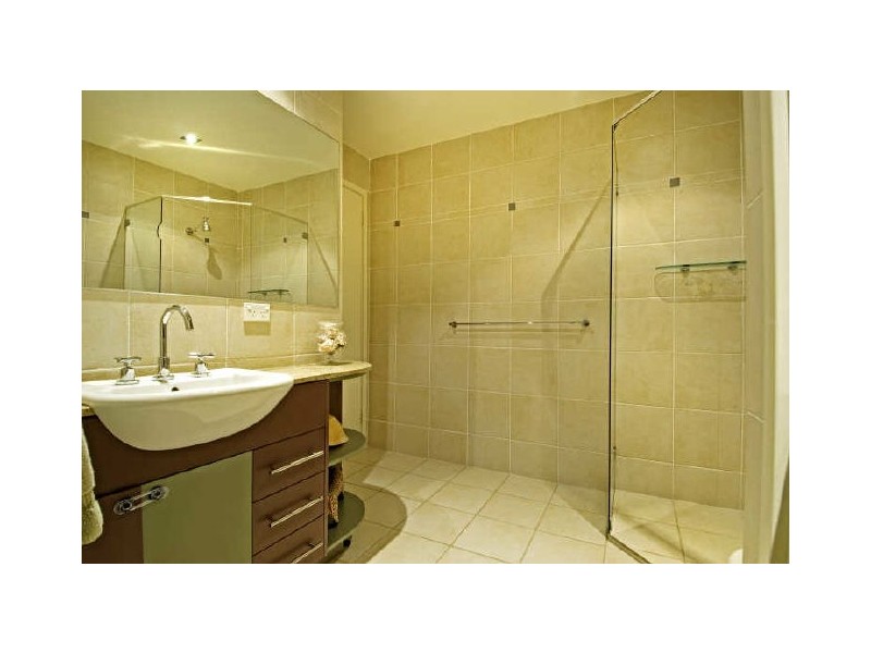 15 ‘Empire on the Park’/9 Fitzroy Street, Forrest ACT 2603
