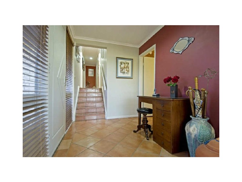 16 Badenoch Crescent, Evatt ACT 2617