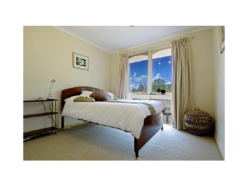 16 Badenoch Crescent, Evatt ACT 2617