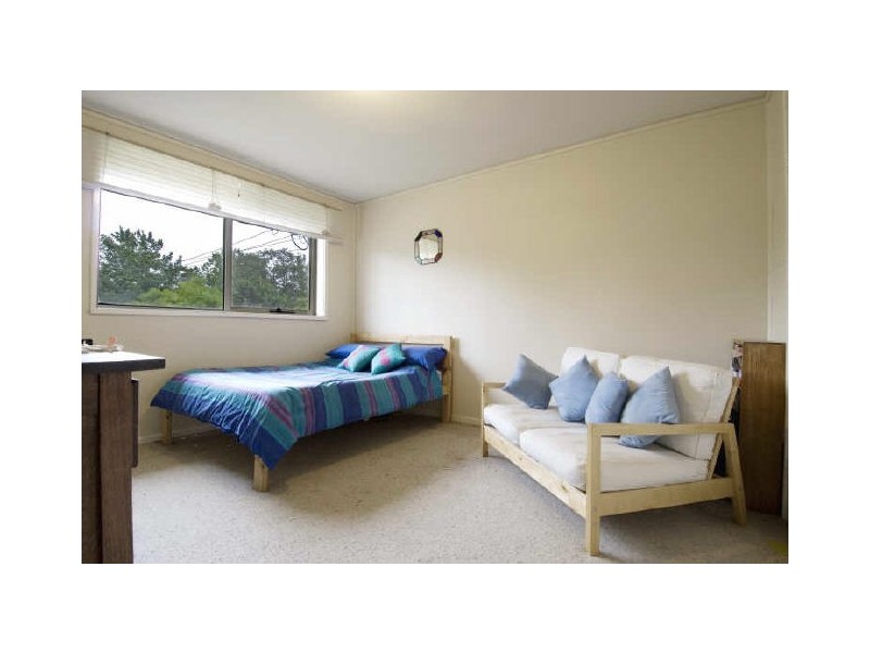 135 Brigalow Street, Lyneham ACT 2602