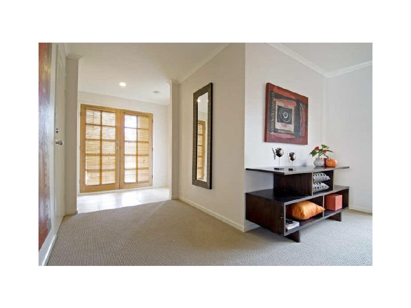 6 Warwick Street, Gungahlin ACT 2912