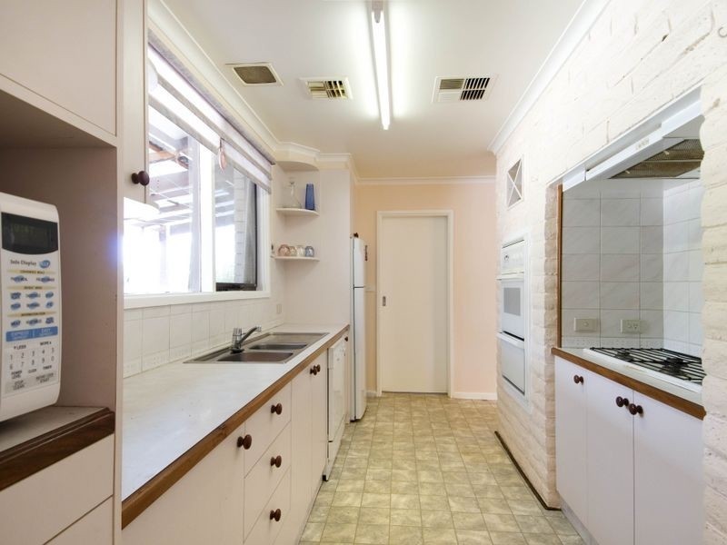 20 Hensman Street, Latham ACT 2615