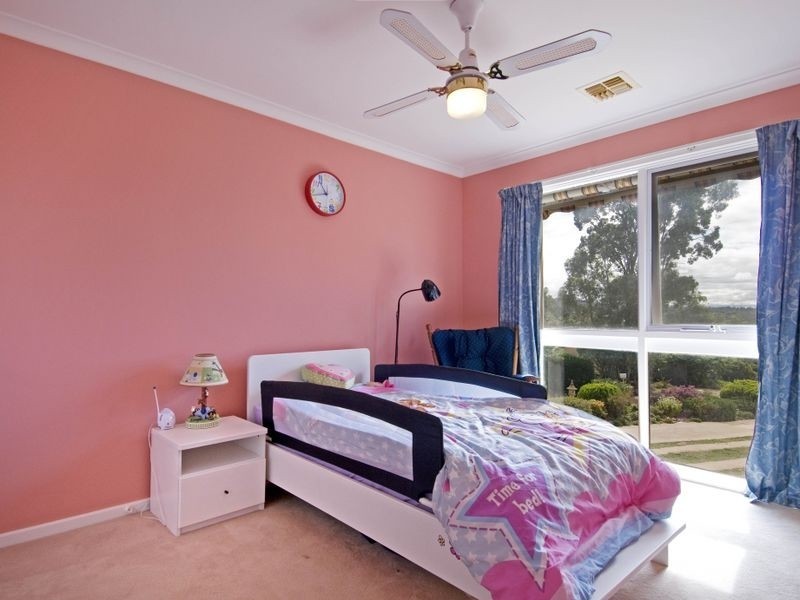 20 Hensman Street, Latham ACT 2615