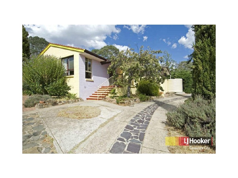 2 Jull Place, Chifley ACT 2606