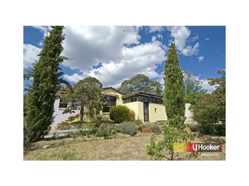 2 Jull Place, Chifley ACT 2606