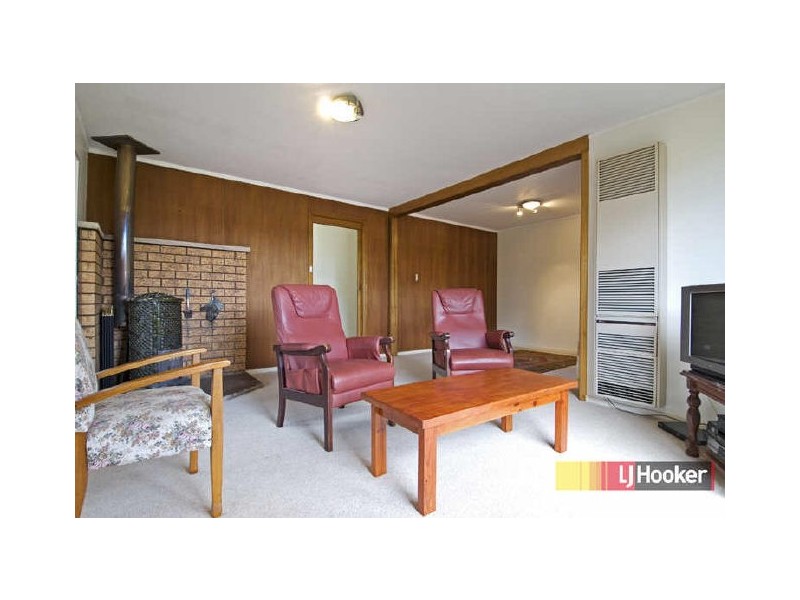 2 Jull Place, Chifley ACT 2606