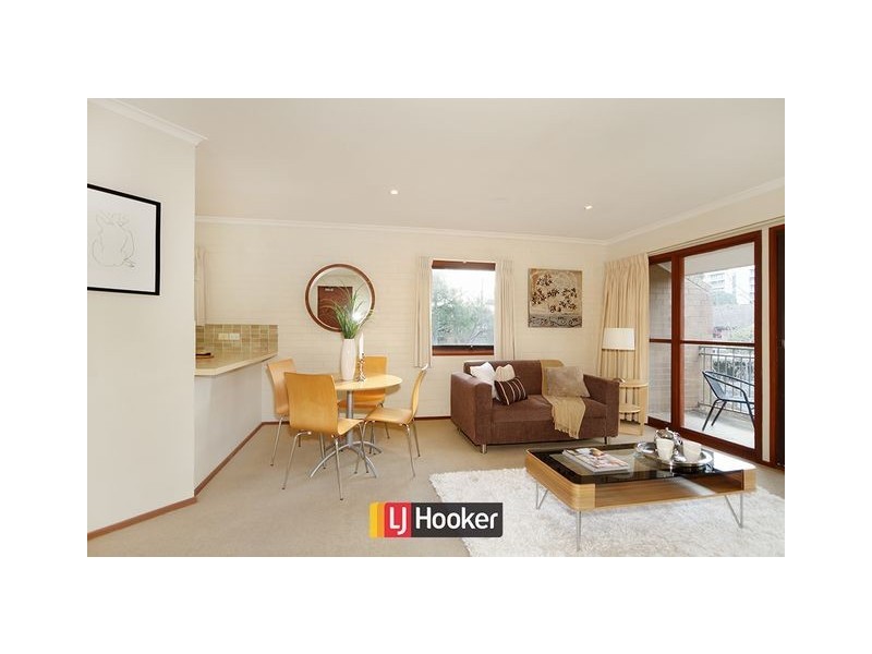 10 ‘The Pines’/20 Oliver Street, Lyneham ACT 2602