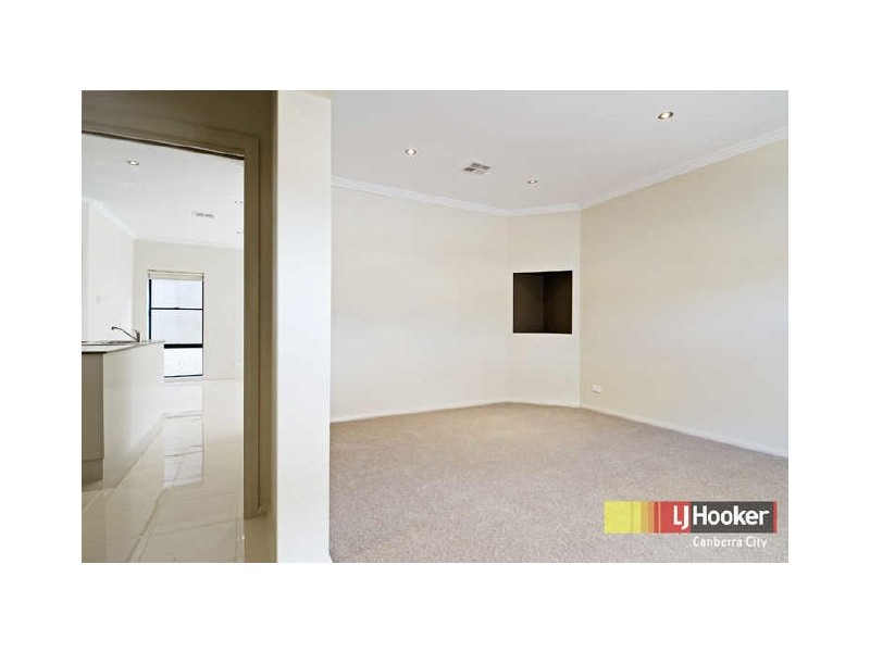 1 MacLaurin Crescent, Chifley ACT 2606
