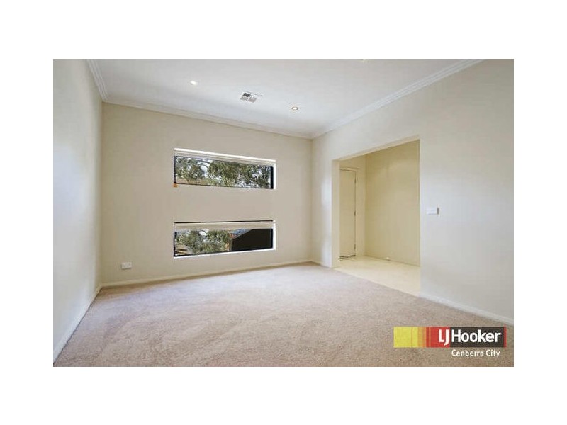 1 MacLaurin Crescent, Chifley ACT 2606