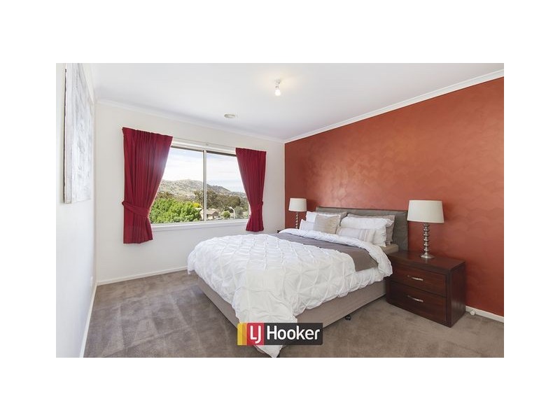 9 Emanuel Place, Conder ACT 2906