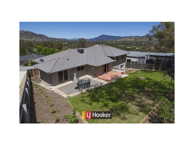 9 Emanuel Place, Conder ACT 2906