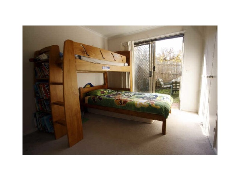 19 Fernyhough Crescent, Lyneham ACT 2602