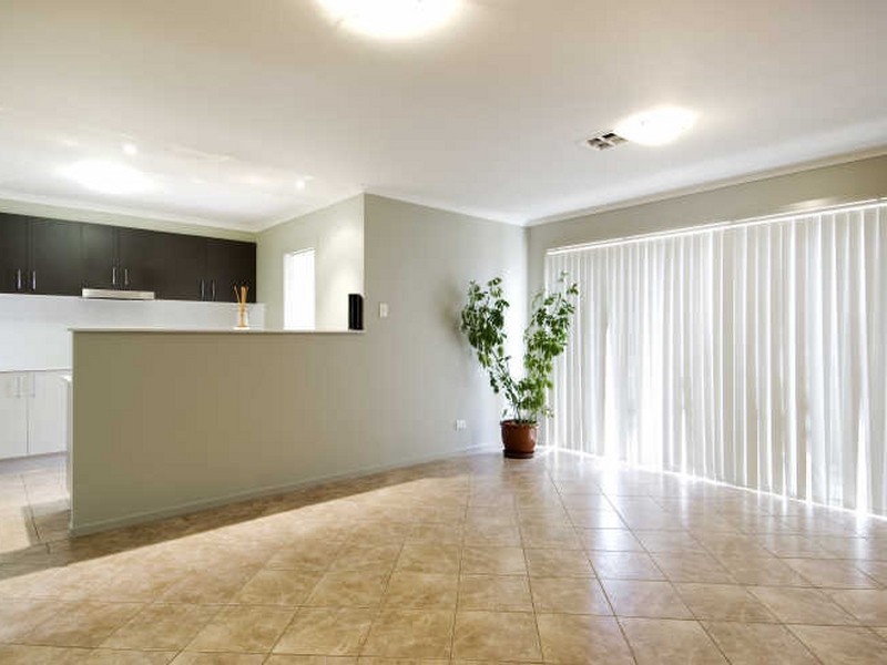 74 Kelleway Street, Nicholls ACT 2913