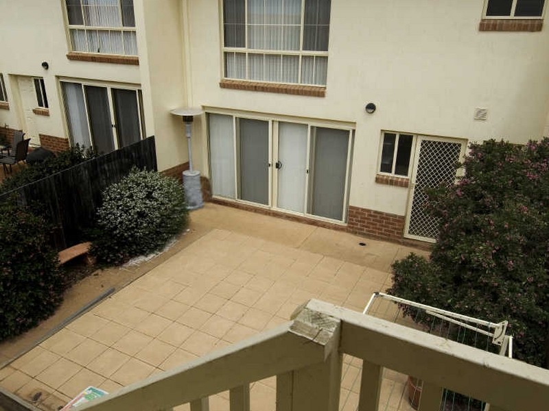 74 Kelleway Street, Nicholls ACT 2913
