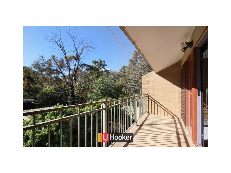 28/20 Oliver Street, Lyneham ACT 2602