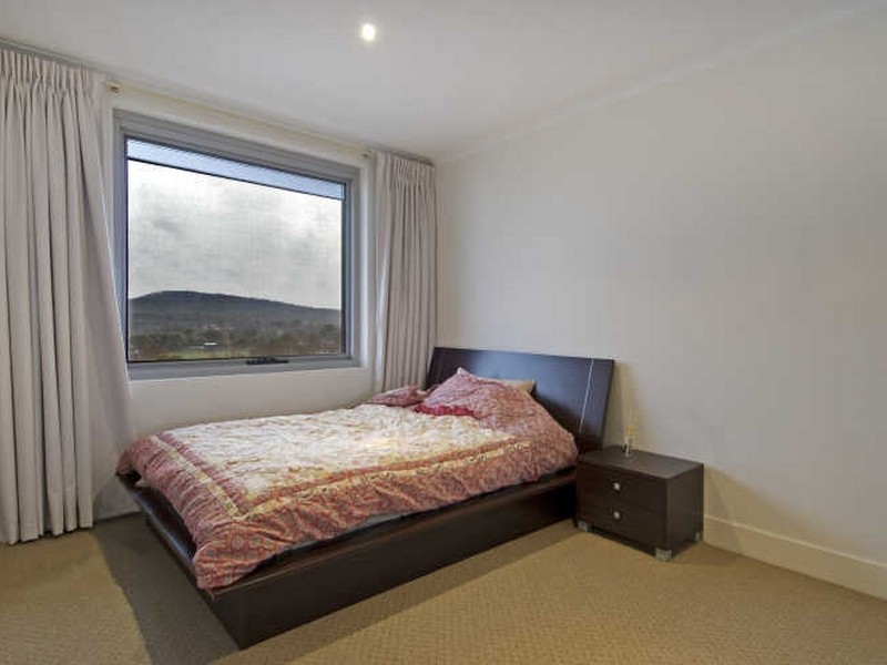 33 ‘The Avenue’/18 Moore Street, Turner ACT 2612