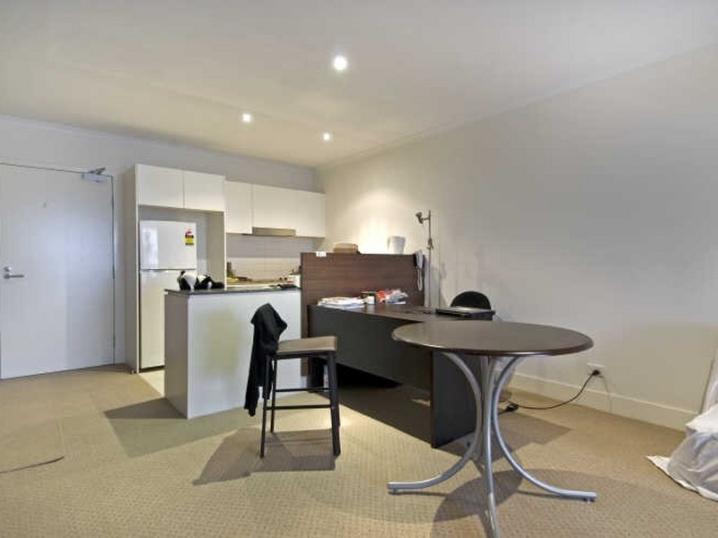 33 ‘The Avenue’/18 Moore Street, Turner ACT 2612