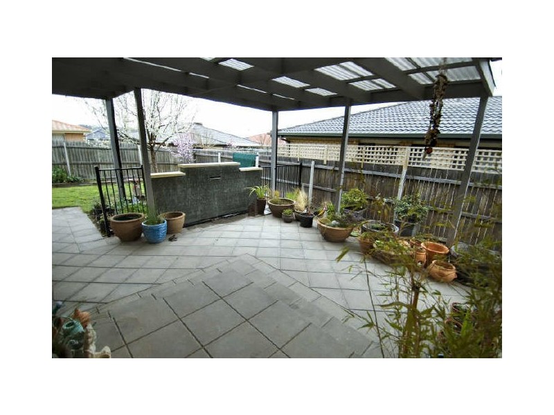 42 Simonetti Street, Dunlop ACT 2615