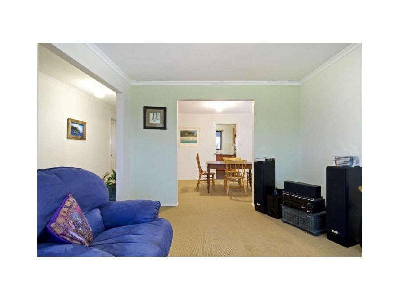 42 Simonetti Street, Dunlop ACT 2615