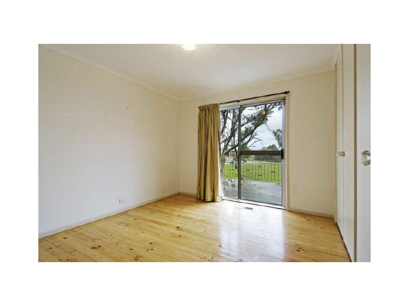 18 Newland Street, Flynn ACT 2615