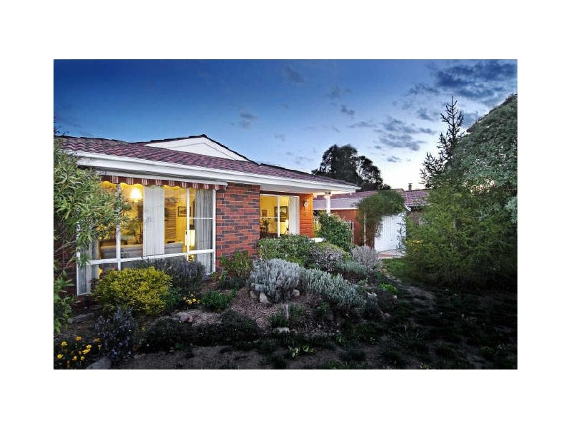 6 Doerner Place, Gordon ACT 2906