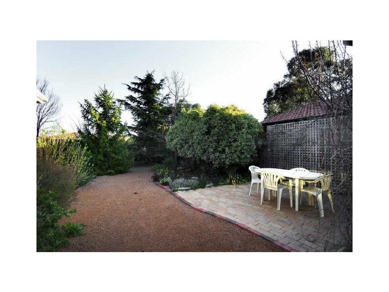 6 Doerner Place, Gordon ACT 2906