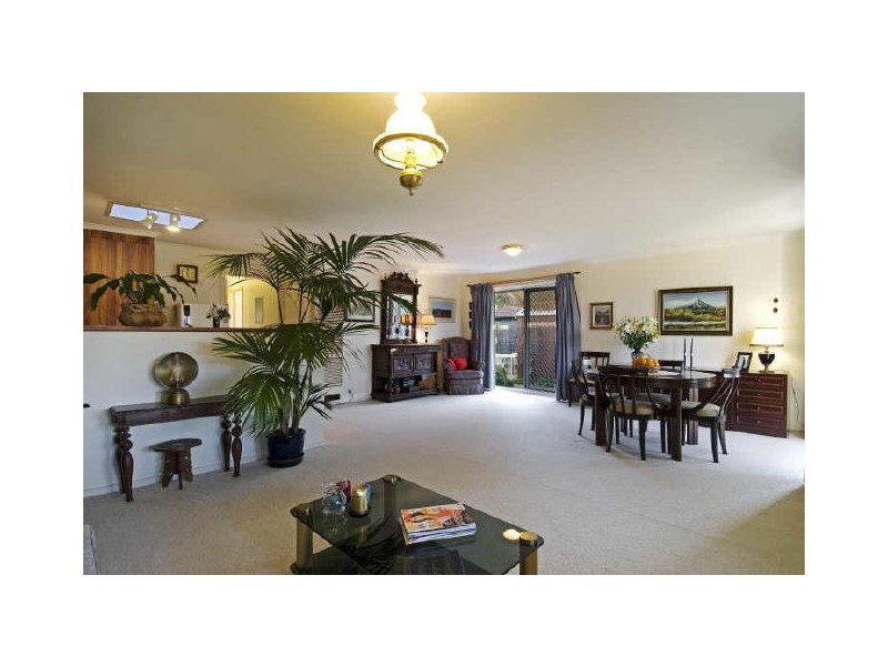 6 Doerner Place, Gordon ACT 2906