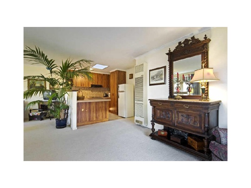 6 Doerner Place, Gordon ACT 2906