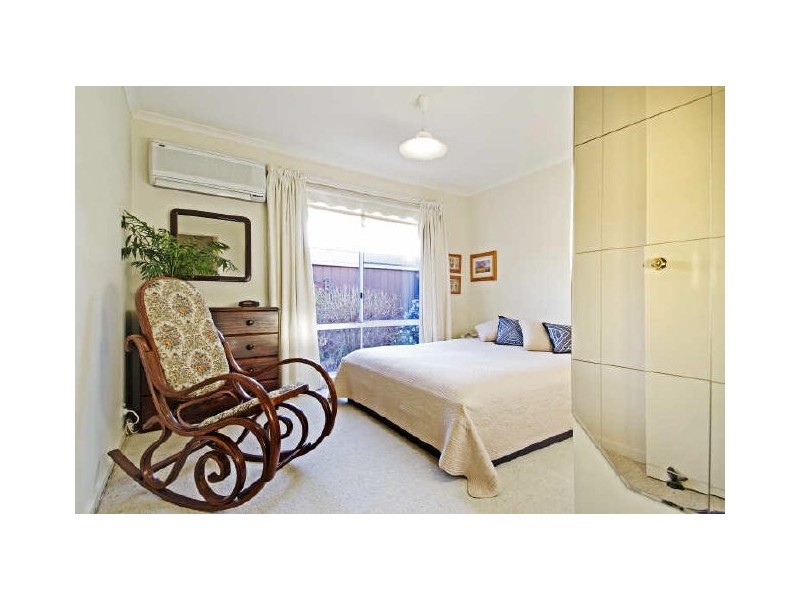 6 Doerner Place, Gordon ACT 2906