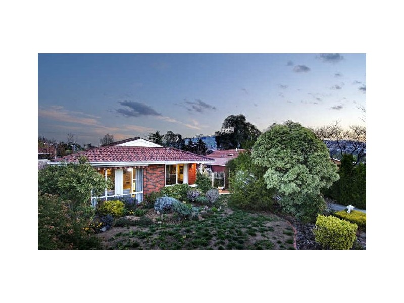 6 Doerner Place, Gordon ACT 2906