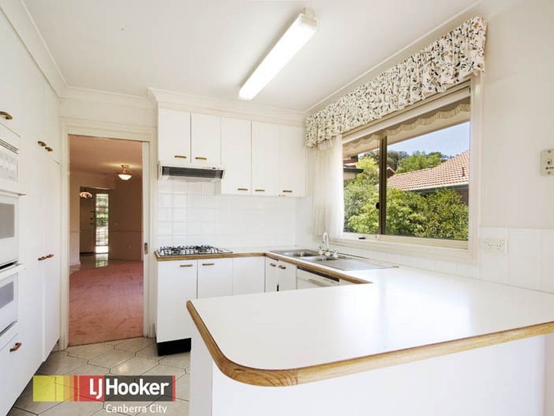 12 Stopford Crescent, Fadden ACT 2904