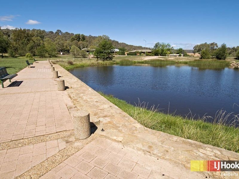 12 Stopford Crescent, Fadden ACT 2904