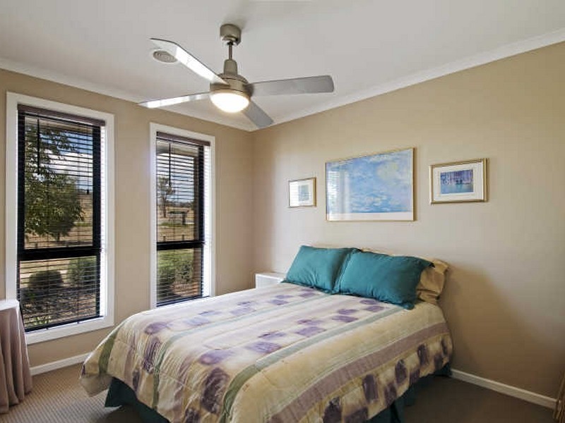 86 Megalong Crescent, Harrison ACT 2914