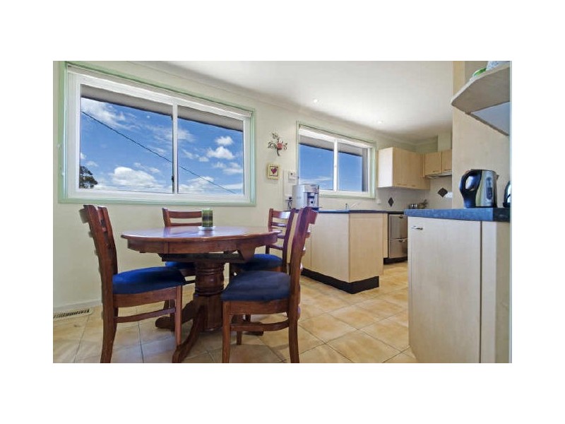 17 Beeston Street, Macgregor ACT 2615