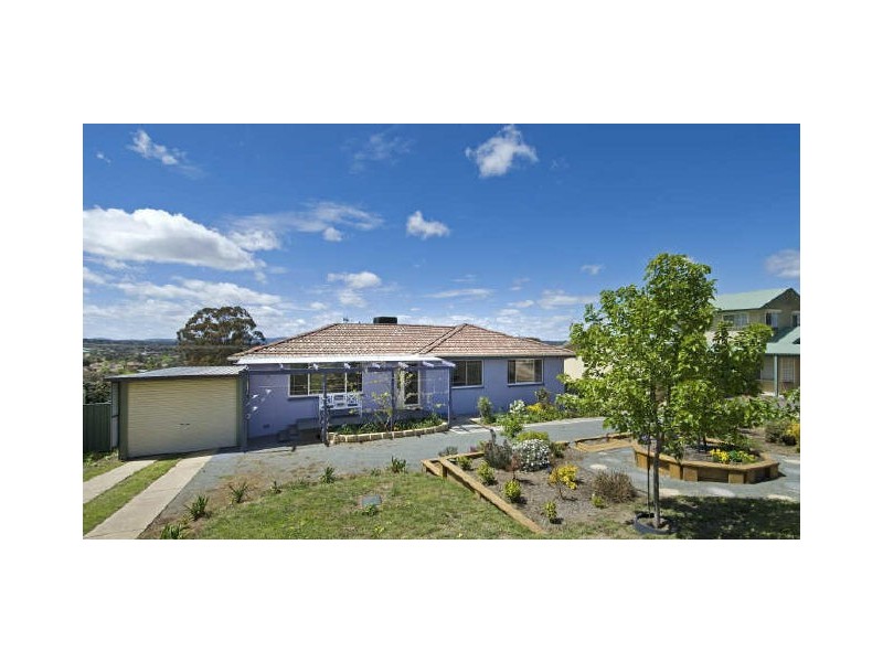 17 Beeston Street, Macgregor ACT 2615