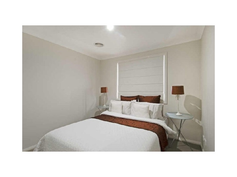 12 Allnutt Crescent, Forde ACT 2914