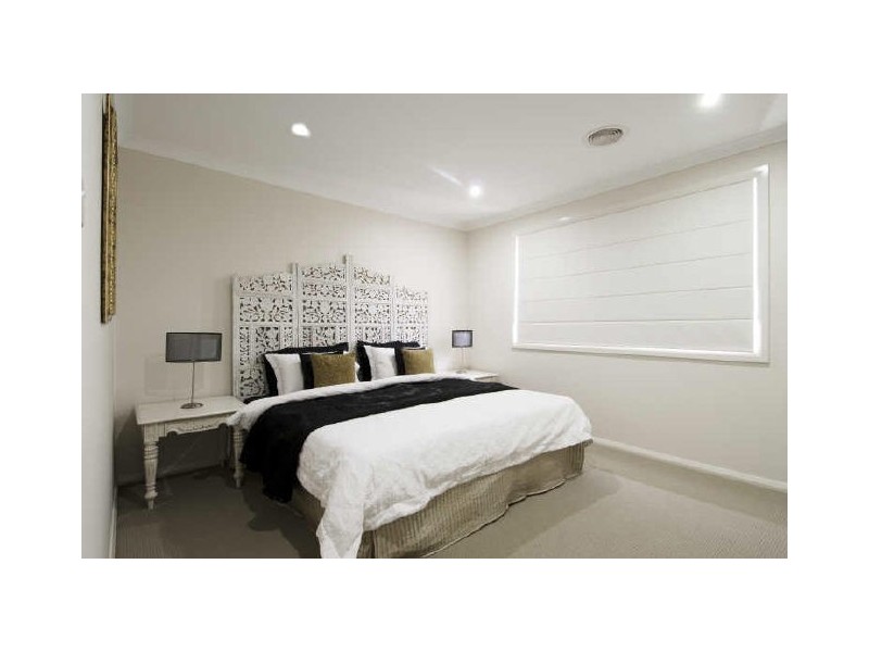 12 Allnutt Crescent, Forde ACT 2914