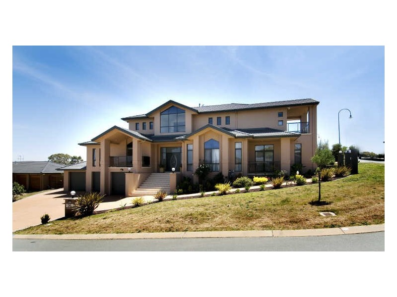 26 Whitfield Circuit, Nicholls ACT 2913