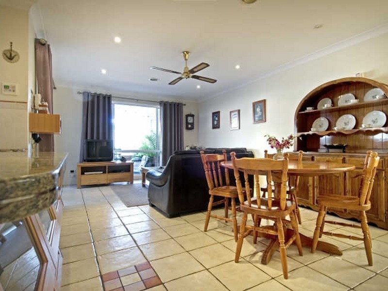 40 Rushbrook Circuit, Isabella Plains ACT 2905