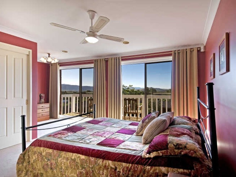 40 Rushbrook Circuit, Isabella Plains ACT 2905