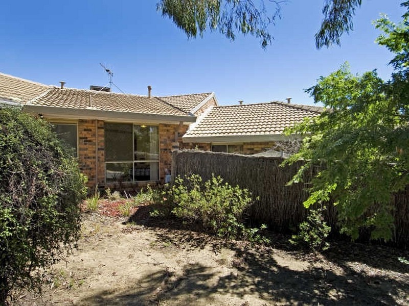 2/6 Goodchild Street, Lyneham ACT 2602