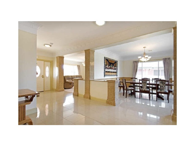 15 Simonetti Street, Dunlop ACT 2615