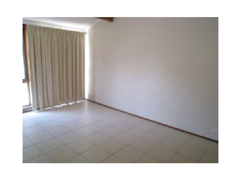 3/7 Limbunya Street, Hawker ACT 2614