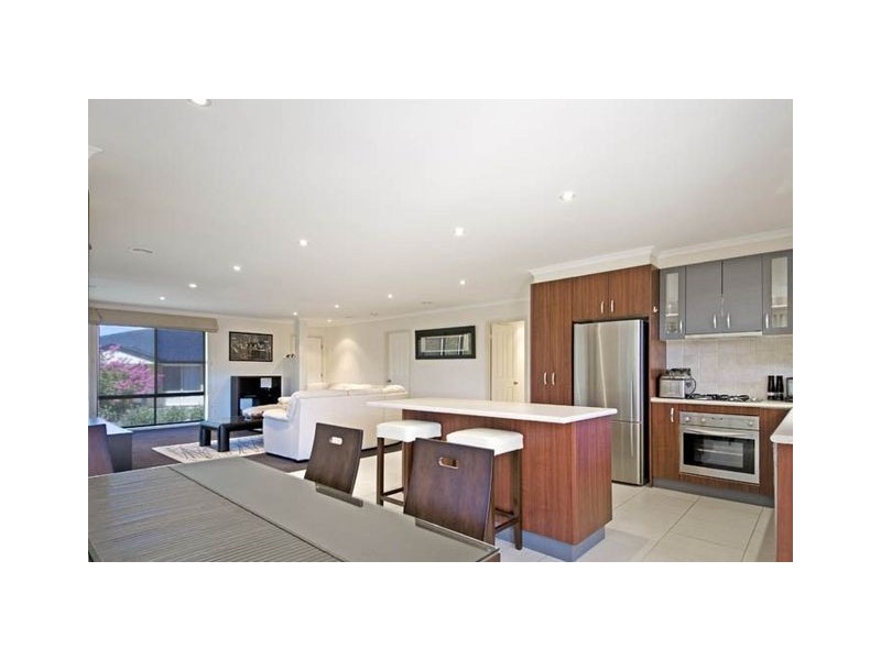 2/49 Buckingham Street, Amaroo ACT 2914