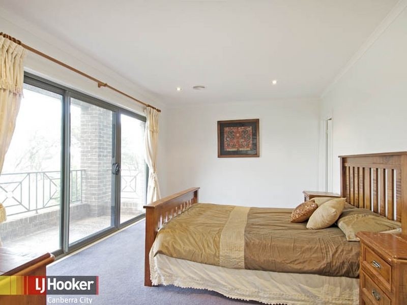 1 Whim Street, Harrison ACT 2914