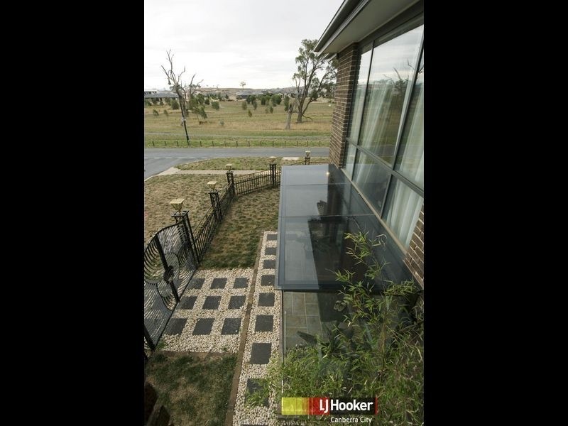 1 Whim Street, Harrison ACT 2914