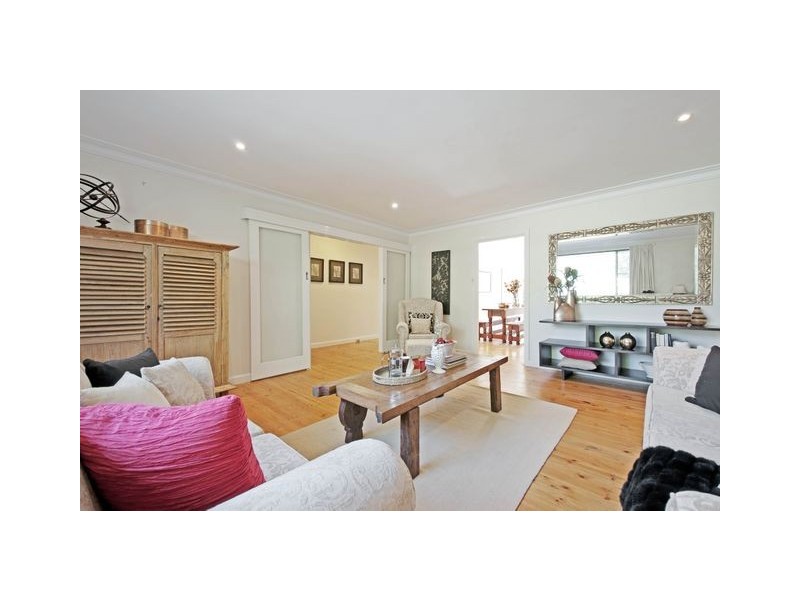 229 Phillip Avenue, Hackett ACT 2602